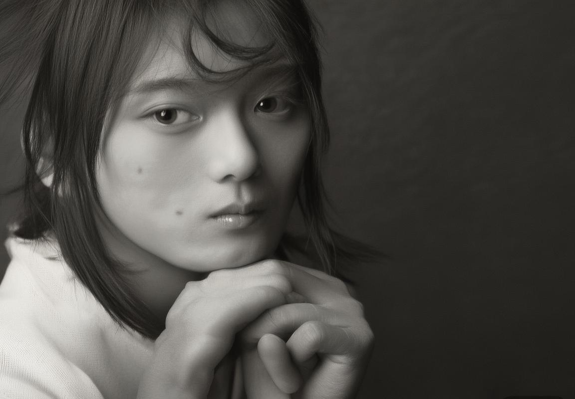 温哥华泰坦队季后赛爆冷出局：夺冠热门为何折戟常规赛后的竞技体育残酷舞台